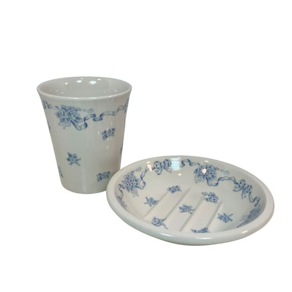 Laura Ashley Soap Dish And Cup Blue Ribbons England Vintage Cottage Vanity Set - Picture 1 of 12